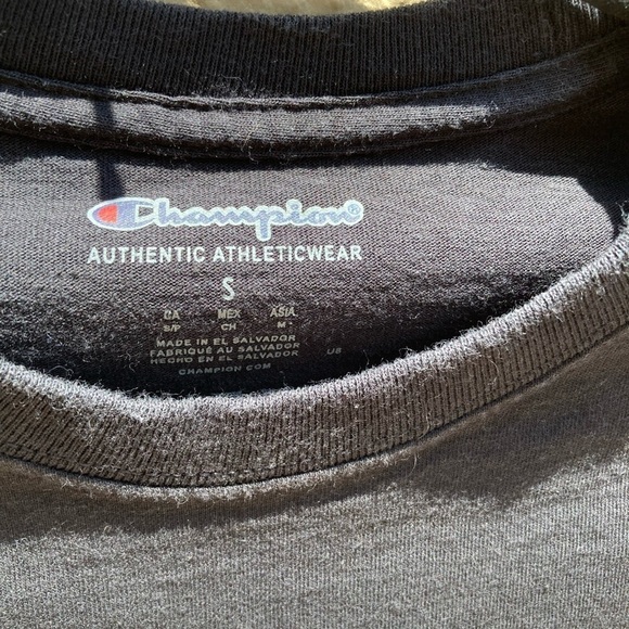 Men's Champion x Queen T-Shirt Black Freddy Mercury S Crew Cotton 80s Music Icon - Picture 7 of 11